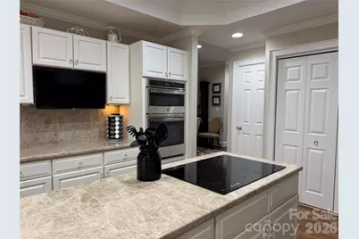 6507 Gaywind Drive, Charlotte, NC 28226 - Photo 5