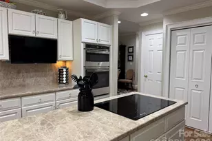 6507 Gaywind Dr, Charlotte, NC 28226 - Photo 5