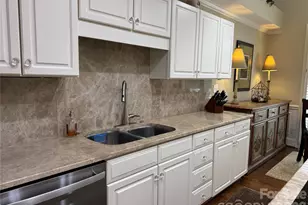 6507 Gaywind Dr, Charlotte, NC 28226 - Photo 7