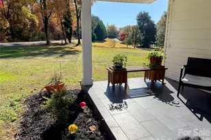 979 Howard Gap Rd, Tryon, NC 28782 - Photo 3