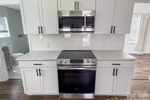 979 Howard Gap Rd, Tryon, NC 28782 - Photo 9