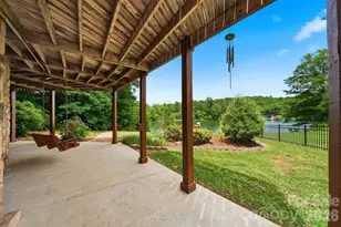 1925 Lake Acres Dr, Hickory, NC 28601 - Photo 37
