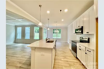 8234 Merryvale Lane, Charlotte, NC 28214 - Photo 5