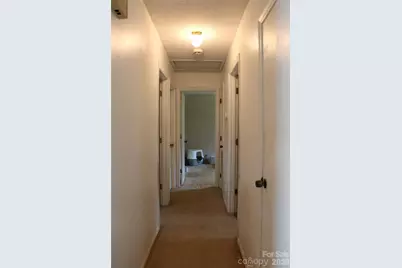 5445 Glenview Drive, Hickory, NC 28602 - Photo 9