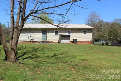 5445 Glenview Drive, Hickory, NC 28602 - Photo 27