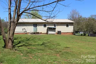 5445 Glenview Dr, Hickory, NC 28602 - Photo 27