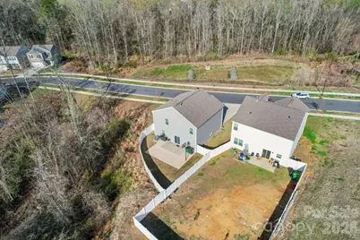 2106 Prospect Creek, Charlotte, NC 28227 - Photo 9