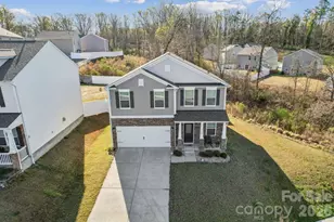 2106 Prospect Creek, Charlotte, NC 28227 - Photo 3