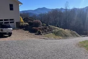 770 Discovery Pl, Sylva, NC 28779 - Photo 3