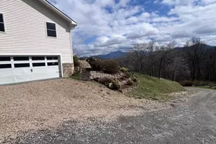 770 Discovery Pl, Sylva, NC 28779 - Photo 21
