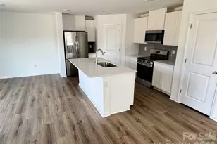 4120 Oxford Glen Dr, Claremont, NC 28610 - Photo 3