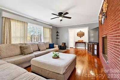 5395 Nc 226 S Road S, Marion, NC 28752 - Photo 11