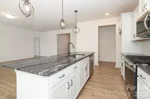 1391 Links Crossing Dr, Monroe, NC 28112 - Photo 9