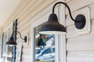 211 Howe St, Belmont, NC 28012 - Photo 5