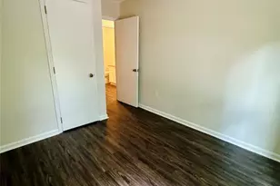 2423 Emstead Ct, Charlotte, NC 28210 - Photo 11