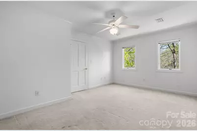 421 18th Avenue Lane NW, Hickory, NC 28601 - Photo 29