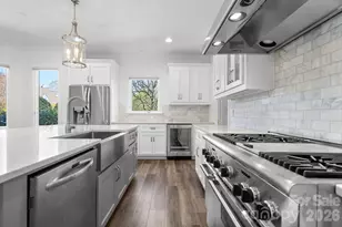 421 18th Ave Ln NW, Hickory, NC 28601 - Photo 11