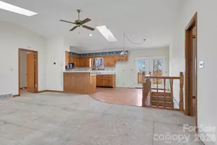 416 Kanasgowa Dr, Brevard, NC 28712 - Photo 11