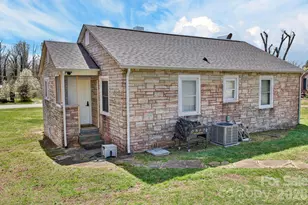 2501 US 70 Hwy E, Morganton, NC 28655 - Photo 3