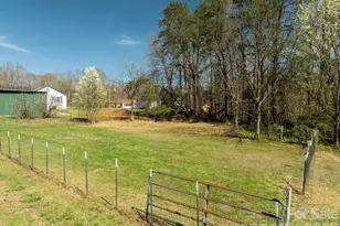 2501 US 70 Hwy E, Morganton, NC 28655 - Photo 33