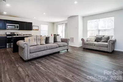 4208 Bowline Drive, Charlotte, NC 28269 - Photo 5