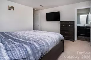 4208 Bowline Dr, Charlotte, NC 28269 - Photo 11