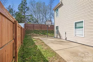 621 Rook Rd, Charlotte, NC 28216 - Photo 31