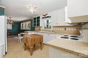 401 East End Ave, Statesville, NC 28677 - Photo 9