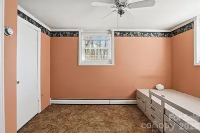 401 E End Avenue, Statesville, NC 28677 - Photo 11