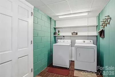 401 E End Avenue, Statesville, NC 28677 - Photo 29