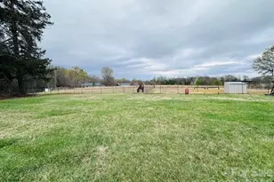 109 Lambs Grill Rd, Rutherfordton, NC 28139 - Photo 5