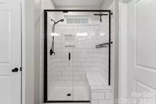 193 Hanks Bluff Dr, Mooresville, NC 28117 - Photo 35