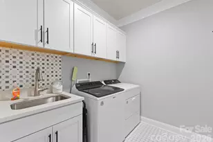 193 Hanks Bluff Dr, Mooresville, NC 28117 - Photo 27