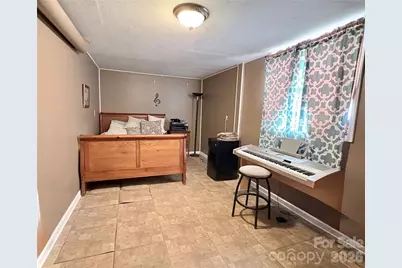 5666 US 70 Highway E, Nebo, NC 28761 - Photo 15