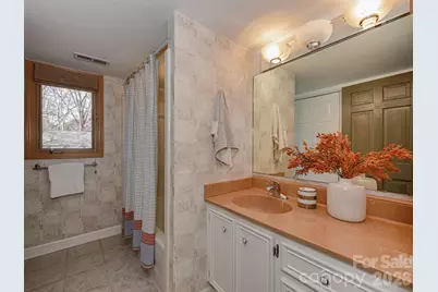 7244 Terrace Drive, Charlotte, NC 28211 - Photo 31