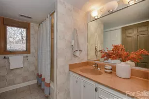 7244 Terrace Dr, Charlotte, NC 28211 - Photo 31