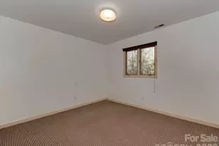 7244 Terrace Dr, Charlotte, NC 28211 - Photo 33