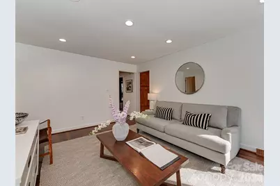 7244 Terrace Drive, Charlotte, NC 28211 - Photo 7