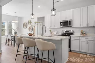 1213 Creek Side Dr, Conover, NC 28613 - Photo 9