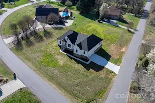 1213 Creek Side Dr, Conover, NC 28613 - Photo 37