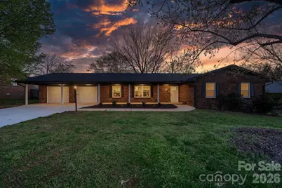 715 Sunridge Drive, Lincolnton, NC 28092 - Photo 1