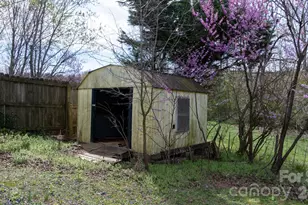 715 Sunridge Dr, Lincolnton, NC 28092 - Photo 45