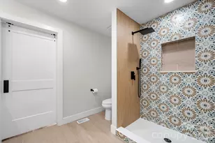 715 Sunridge Dr, Lincolnton, NC 28092 - Photo 17