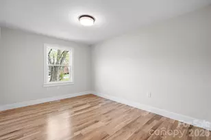 715 Sunridge Dr, Lincolnton, NC 28092 - Photo 17
