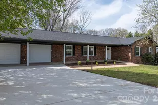 715 Sunridge Dr, Lincolnton, NC 28092 - Photo 41