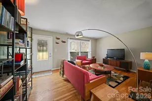 26 Cedar Hill Rd, Asheville, NC 28806 - Photo 5