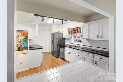 516 Lafayette Avenue, Asheville, NC 28805 - Photo 11