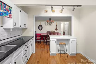 516 Lafayette Ave, Asheville, NC 28805 - Photo 15