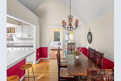 516 Lafayette Avenue, Asheville, NC 28805 - Photo 9