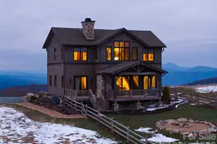 352 Great Sky Dr, Banner Elk, NC 28604 - Photo 5